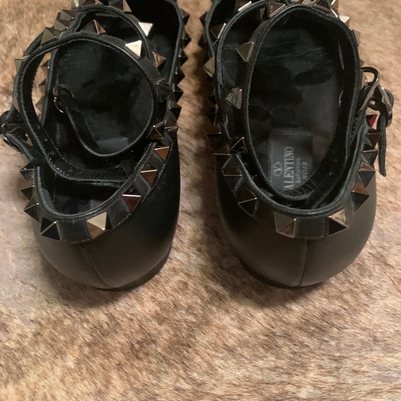 Authentic Valentino - Picture 7 of 7